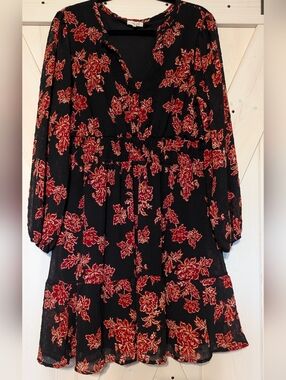 Maurices XL Women's Black Floral V-Neck Tiered Dress - Red Pattern